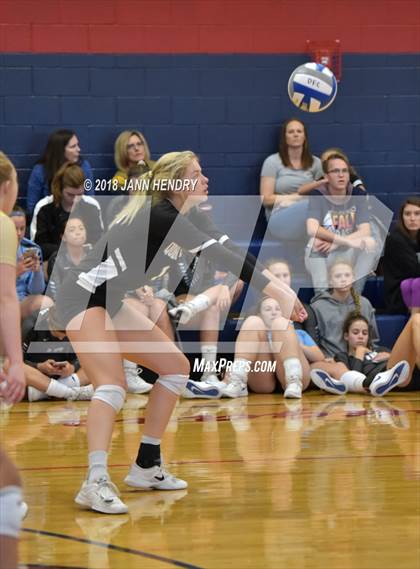 Thumbnail 1 in Cathedral Catholic vs. Queen Creek (Durango Fall Classic) photogallery.