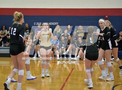 Thumbnail 2 in Cathedral Catholic vs. Queen Creek (Durango Fall Classic) photogallery.