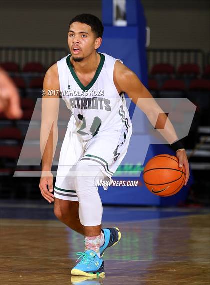 Thumbnail 1 in Chino Hills vs. George Washington (Tarkanian Classic) photogallery.