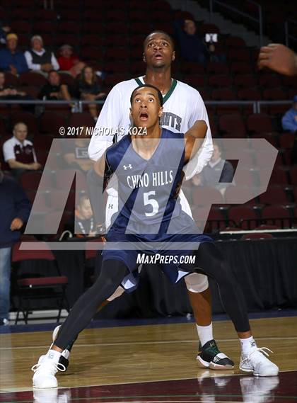 Thumbnail 1 in Chino Hills vs. George Washington (Tarkanian Classic) photogallery.