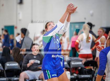 Thumbnail 3 in Mira Costa vs. Xavier College Prep (Durango Fall Classic) photogallery.