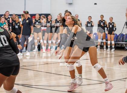 Thumbnail 2 in Mira Costa vs. Xavier College Prep (Durango Fall Classic) photogallery.
