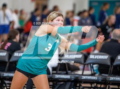 Thumbnail 3 in Mira Costa vs. Xavier College Prep (Durango Fall Classic) photogallery.