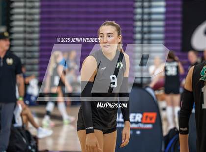 Thumbnail 1 in Mira Costa vs. Xavier College Prep (Durango Fall Classic) photogallery.