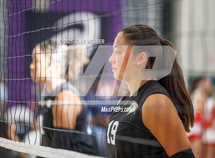 Thumbnail 1 in Mira Costa vs. Xavier College Prep (Durango Fall Classic) photogallery.