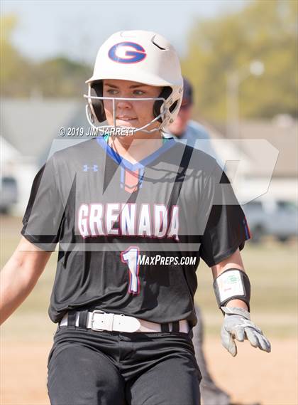 Thumbnail 3 in South Panola vs. Grenada photogallery.