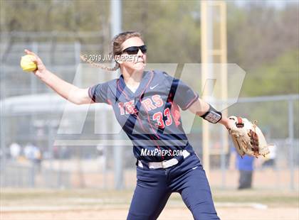 Thumbnail 3 in South Panola vs. Grenada photogallery.