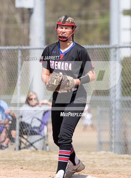 Thumbnail 3 in South Panola vs. Grenada photogallery.