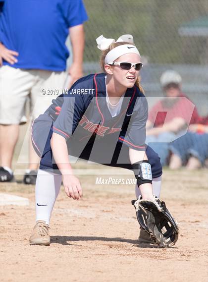 Thumbnail 3 in South Panola vs. Grenada photogallery.