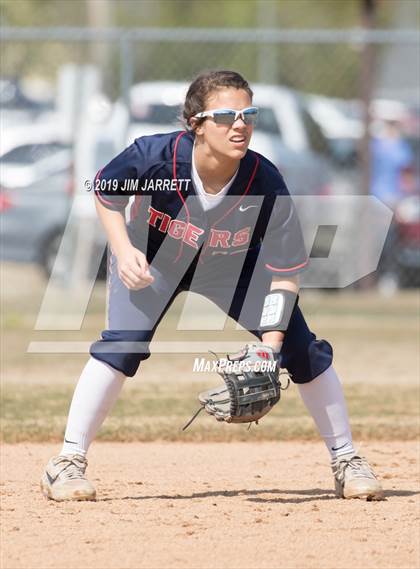 Thumbnail 2 in South Panola vs. Grenada photogallery.