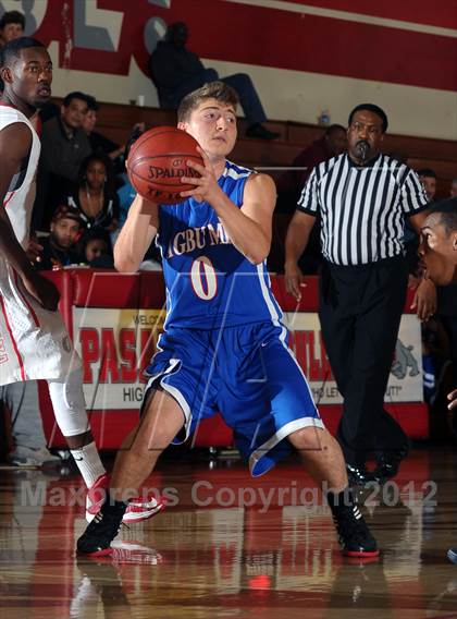 Thumbnail 1 in Pasadena vs AGBU (Rose City Roundball Classic) photogallery.