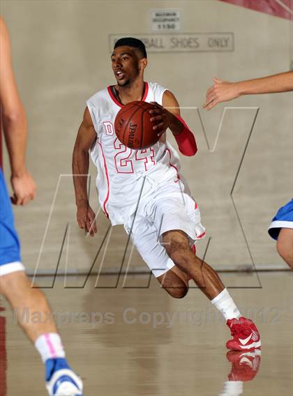 Thumbnail 1 in Pasadena vs AGBU (Rose City Roundball Classic) photogallery.