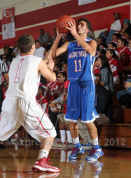 Thumbnail 1 in Pasadena vs AGBU (Rose City Roundball Classic) photogallery.