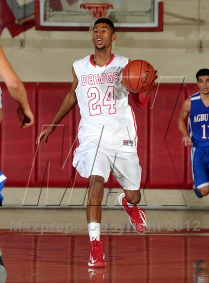 Thumbnail 1 in Pasadena vs AGBU (Rose City Roundball Classic) photogallery.