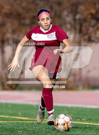 Thumbnail 3 in Whitney vs Ripon photogallery.