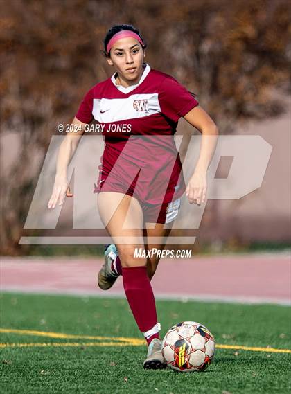 Thumbnail 1 in Whitney vs Ripon photogallery.