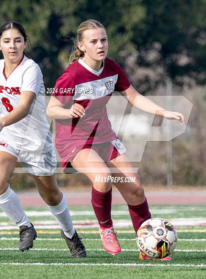 Thumbnail 2 in Whitney vs Ripon photogallery.