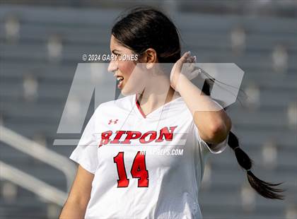 Thumbnail 1 in Whitney vs Ripon photogallery.