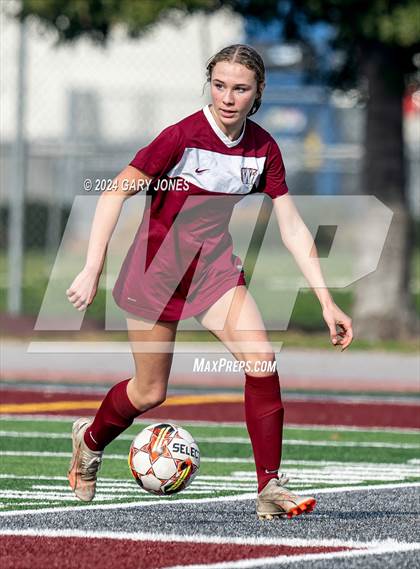 Thumbnail 2 in Whitney vs Ripon photogallery.