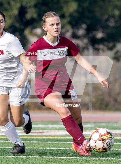 Thumbnail 3 in Whitney vs Ripon photogallery.