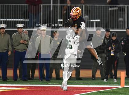 Thumbnail 1 in De La Salle vs. Mission Viejo (CIF State D1AA Final) photogallery.