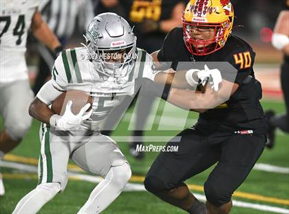 Thumbnail 1 in De La Salle vs. Mission Viejo (CIF State D1AA Final) photogallery.