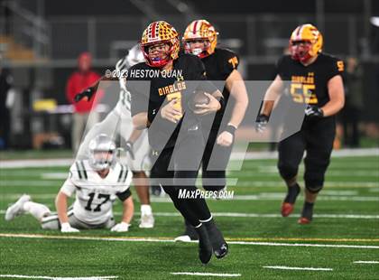 Thumbnail 3 in De La Salle vs. Mission Viejo (CIF State D1AA Final) photogallery.