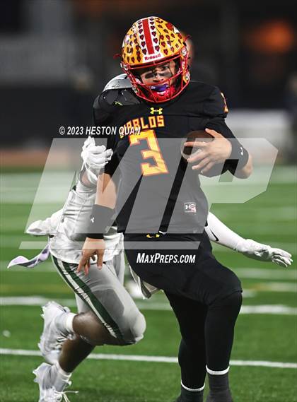Thumbnail 3 in De La Salle vs. Mission Viejo (CIF State D1AA Final) photogallery.