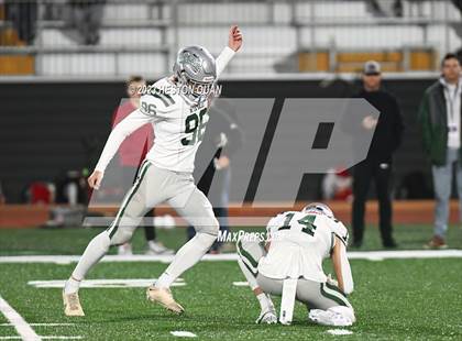 Thumbnail 2 in De La Salle vs. Mission Viejo (CIF State D1AA Final) photogallery.