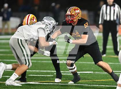 Thumbnail 2 in De La Salle vs. Mission Viejo (CIF State D1AA Final) photogallery.