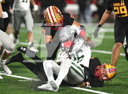 Thumbnail 2 in De La Salle vs. Mission Viejo (CIF State D1AA Final) photogallery.