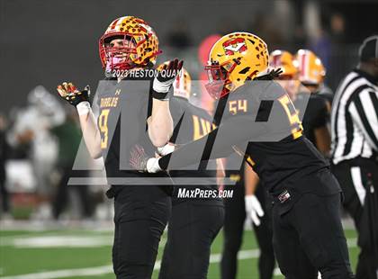 Thumbnail 3 in De La Salle vs. Mission Viejo (CIF State D1AA Final) photogallery.