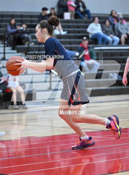 Thumbnail 2 in Lindbergh @ Sammamish photogallery.