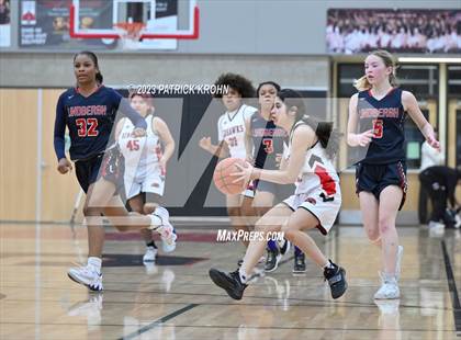 Thumbnail 3 in Lindbergh @ Sammamish photogallery.