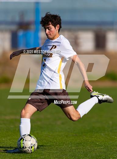 null - Photo 01