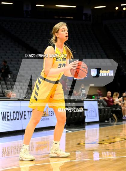 Thumbnail 1 in Whitney vs Del Oro @ Golden 1 Center photogallery.