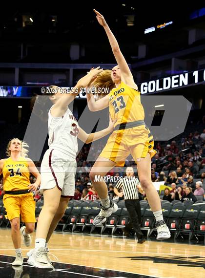 Thumbnail 1 in Whitney vs Del Oro @ Golden 1 Center photogallery.