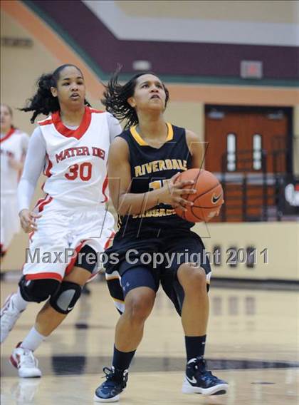 Thumbnail 1 in Riverdale Baptist vs. Mater Dei (Nike Tournament of Champions) photogallery.