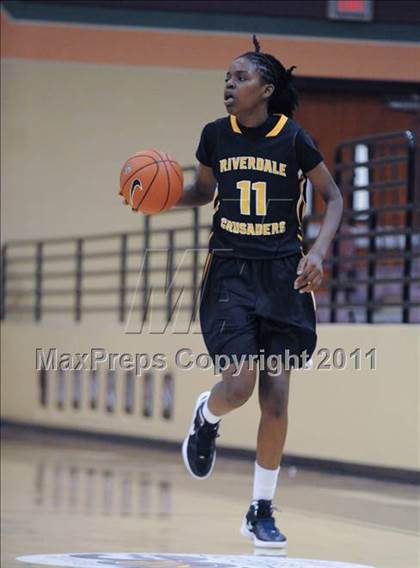 Thumbnail 3 in Riverdale Baptist vs. Mater Dei (Nike Tournament of Champions) photogallery.