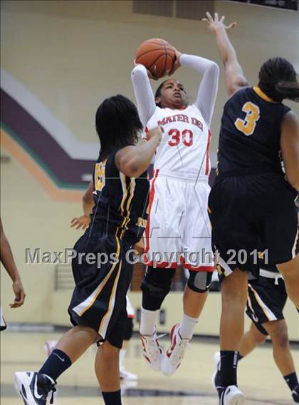 Thumbnail 3 in Riverdale Baptist vs. Mater Dei (Nike Tournament of Champions) photogallery.