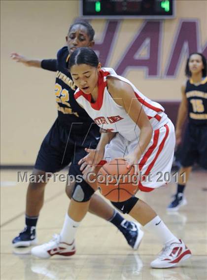 Thumbnail 2 in Riverdale Baptist vs. Mater Dei (Nike Tournament of Champions) photogallery.