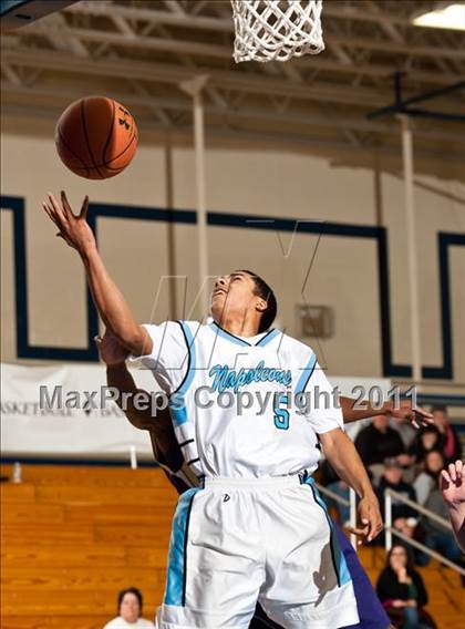 Thumbnail 3 in St. Joseph  vs Holy Name Central Catholic (Catholic School Showcase) photogallery.
