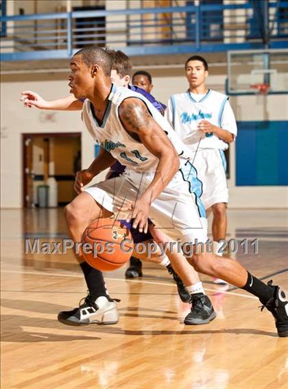 Thumbnail 1 in St. Joseph  vs Holy Name Central Catholic (Catholic School Showcase) photogallery.