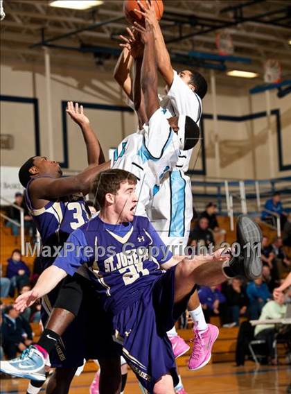 Thumbnail 2 in St. Joseph  vs Holy Name Central Catholic (Catholic School Showcase) photogallery.