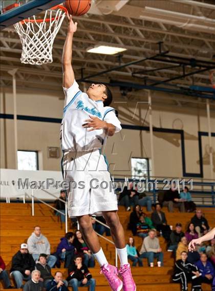 Thumbnail 3 in St. Joseph  vs Holy Name Central Catholic (Catholic School Showcase) photogallery.