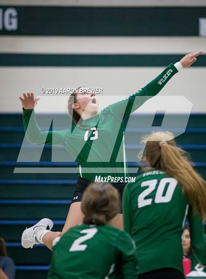 Thumbnail 1 in Harding Academy @ Episcopal photogallery.