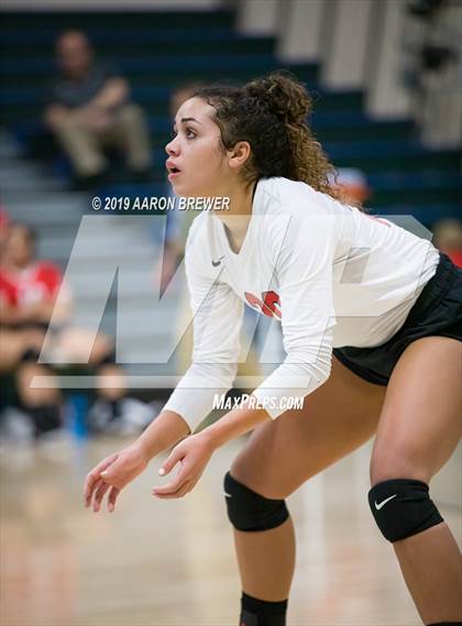 Thumbnail 1 in Harding Academy @ Episcopal photogallery.