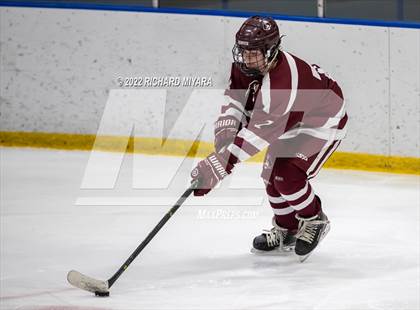Thumbnail 2 in Goffstown vs Hanover (Brian C. Stone Memorial Christmas Tournament) photogallery.