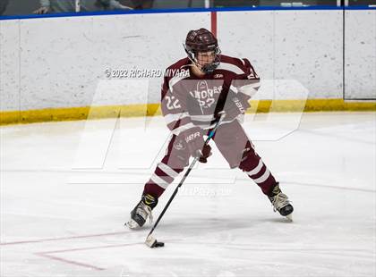 Thumbnail 1 in Goffstown vs Hanover (Brian C. Stone Memorial Christmas Tournament) photogallery.