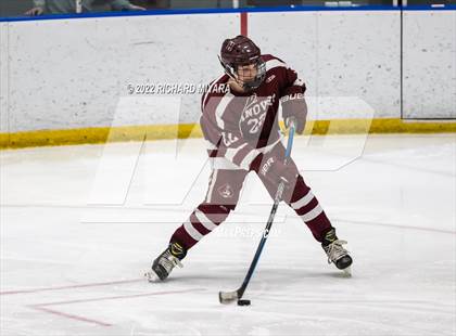 Thumbnail 2 in Goffstown vs Hanover (Brian C. Stone Memorial Christmas Tournament) photogallery.